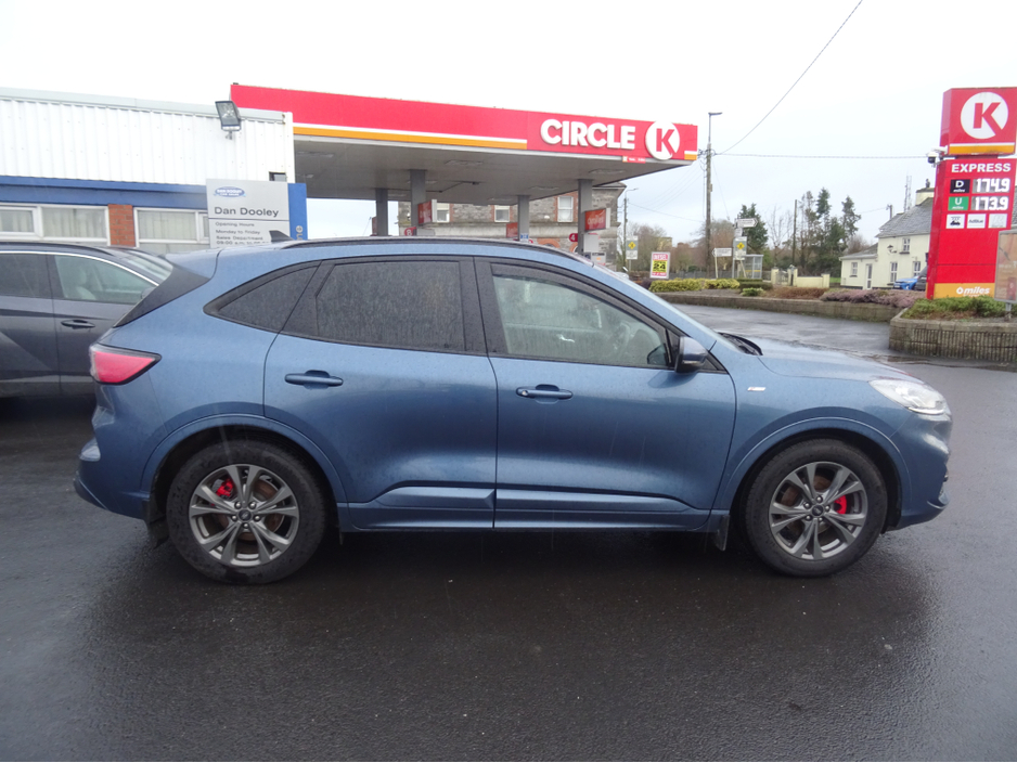 2023 Ford Kuga ST-LINE X 5DR 1.5 TD 120 S6. S6.2 M6 €26,950