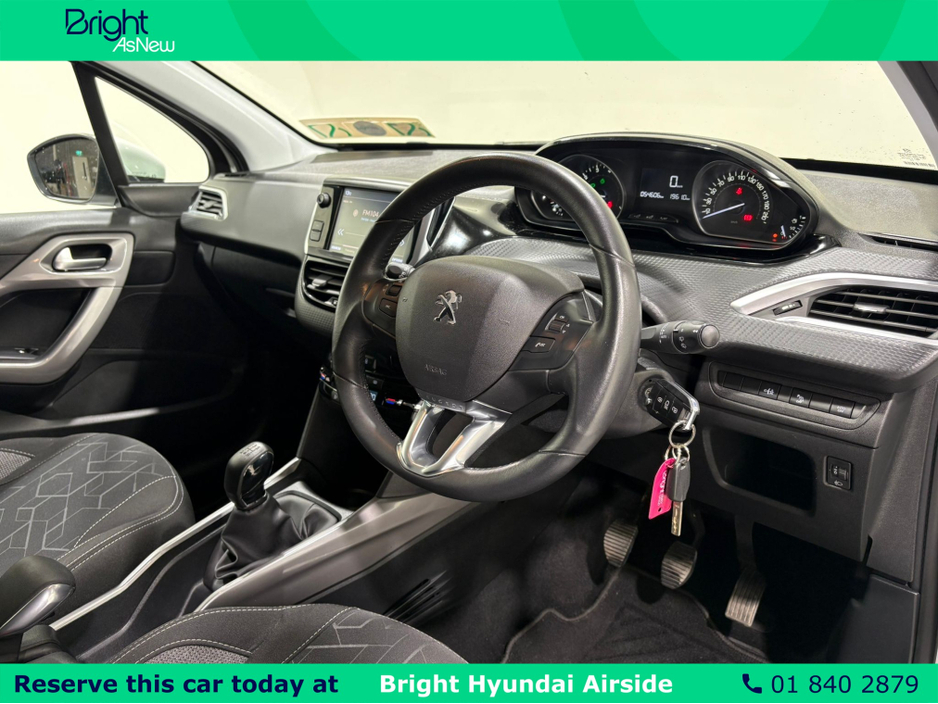 2019 Peugeot 2008 - image 12