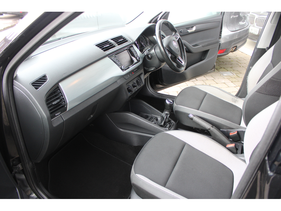 2018 Skoda Fabia - image 9