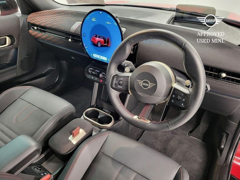 2025 MINI Hatch - image 6