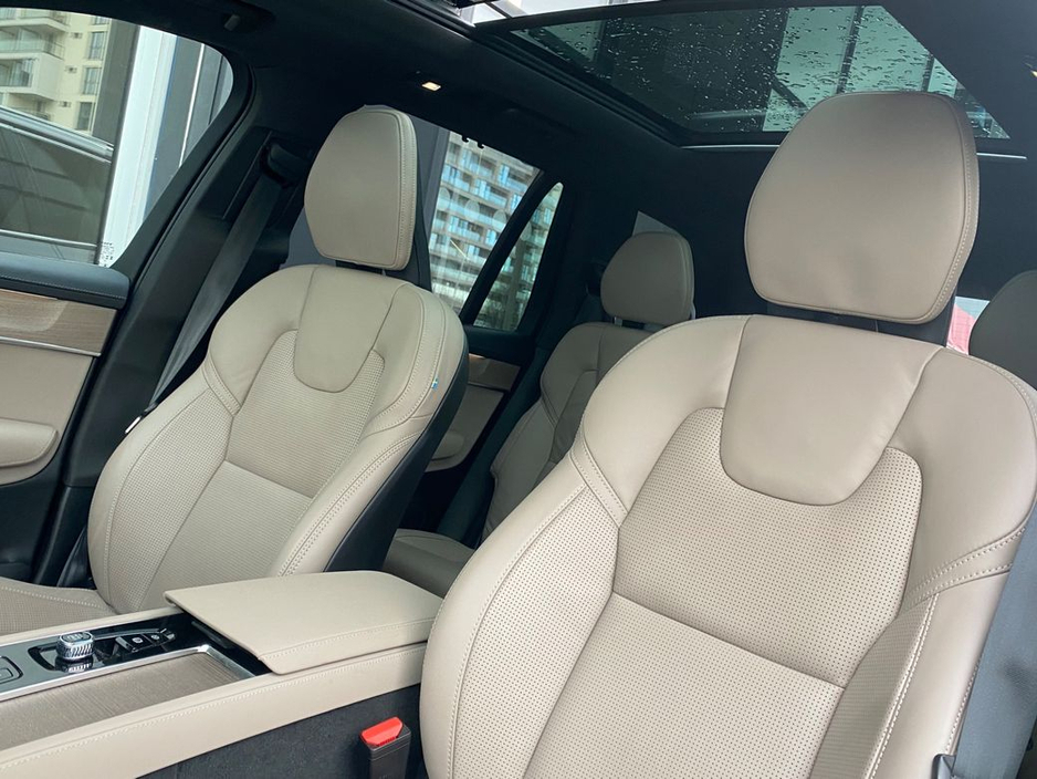 2025 Volvo XC90 T8 Ultra AWD Auto (PHEV) €84,900