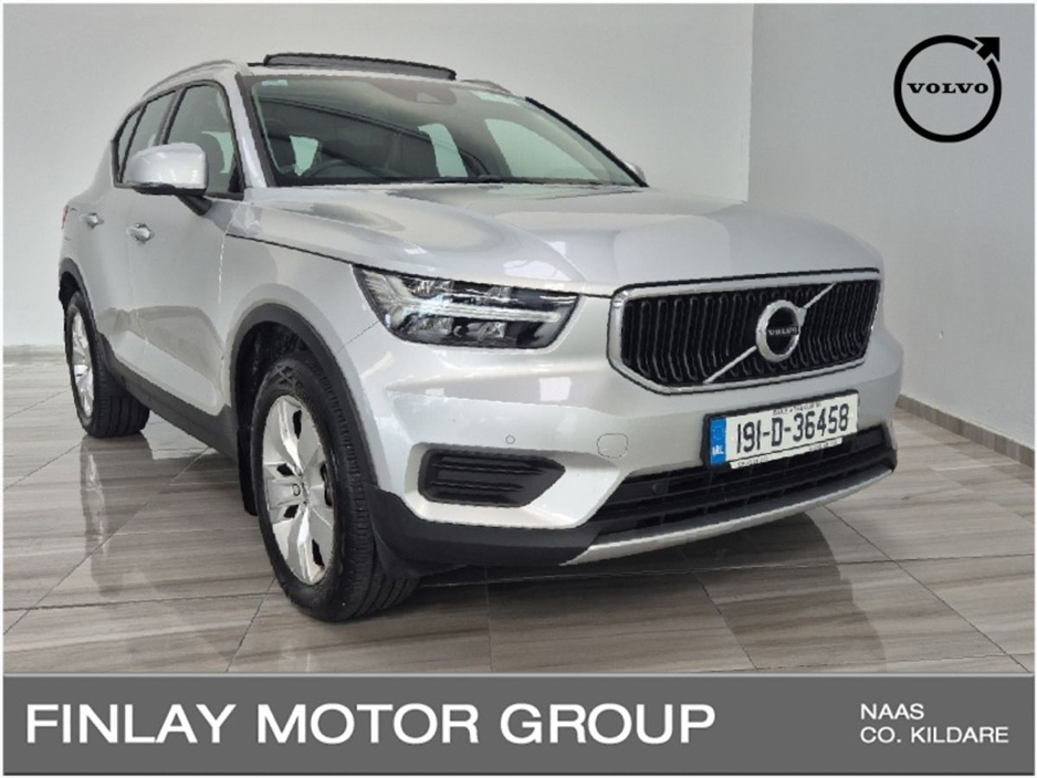 2019 Volvo XC40 T3 (163hp) Momentum 1 year warranty €26,950