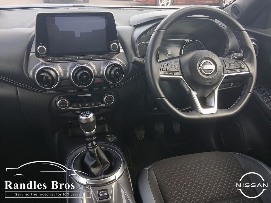 2023 Nissan Juke - image 12