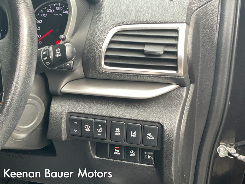 2019 Mitsubishi Eclipse Cross - image 11