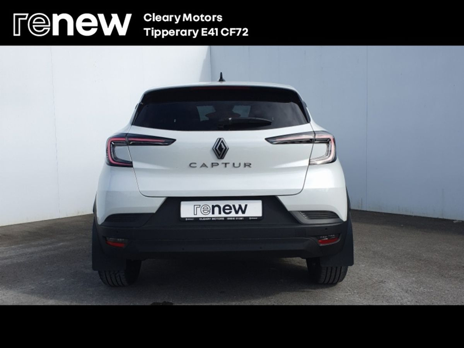 2025 Renault Captur - image 10