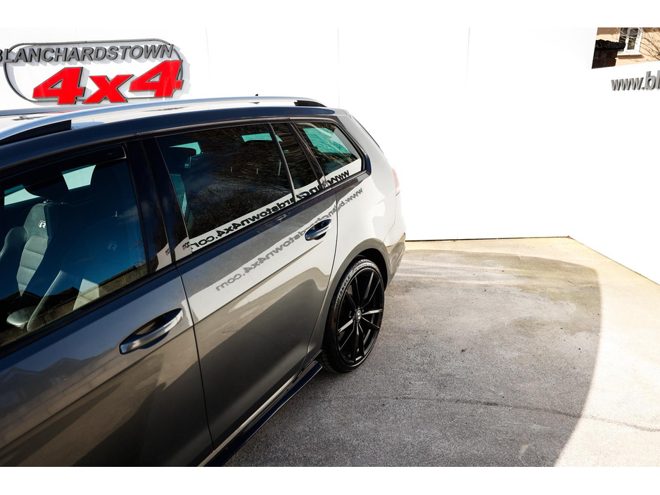 2017 Volkswagen Golf - image 13