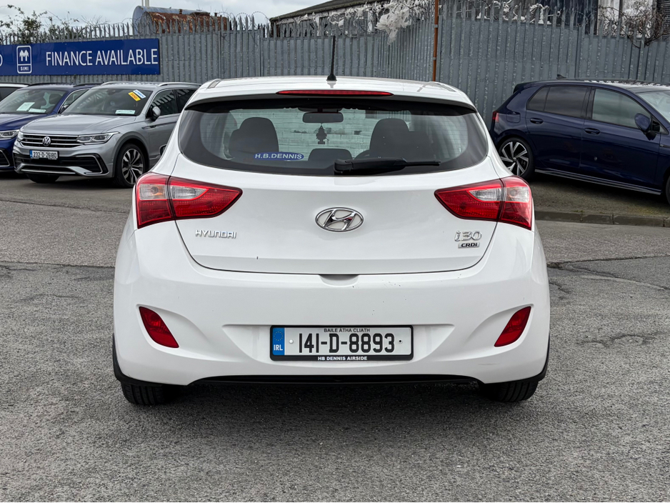 2014 Hyundai i30 - image 5