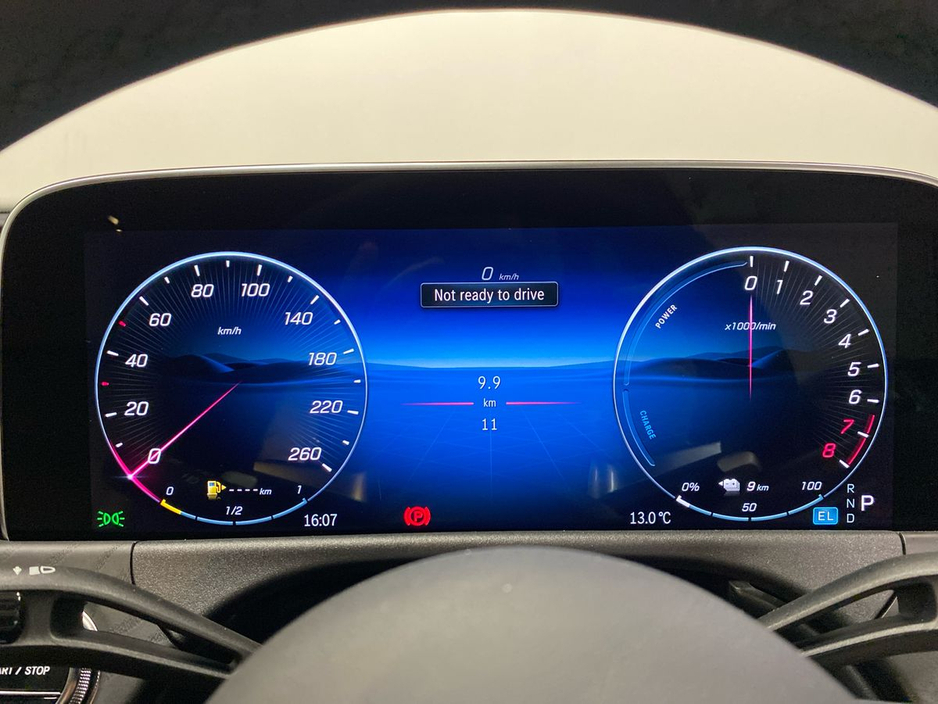 2025 Mercedes-Benz E Class - image 8