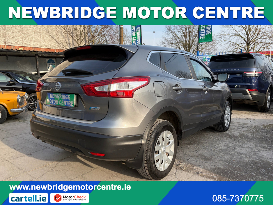 2014 Nissan Qashqai - image 6