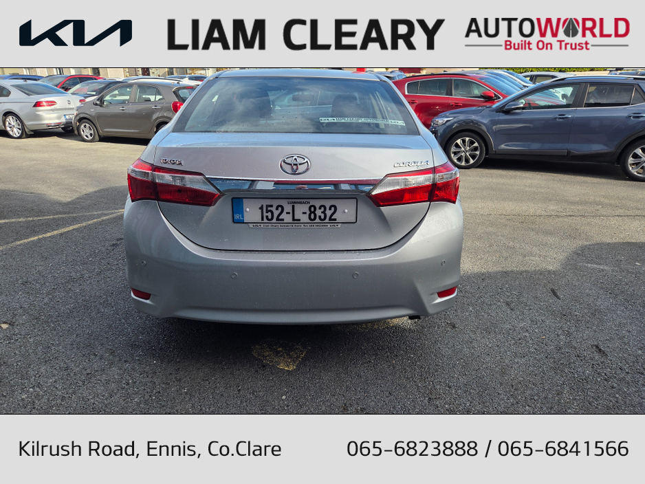 2015 Toyota Corolla - image 6