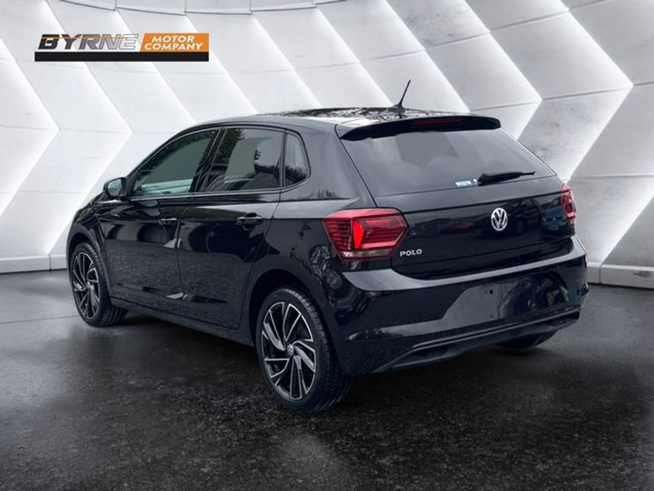 2018 Volkswagen Polo - image 3