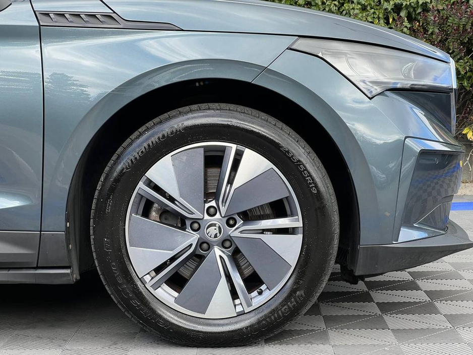 2021 Skoda Enyaq - image 9