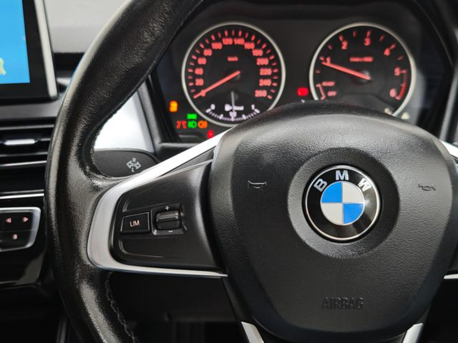 2016 BMW 2 Series Gran Tourer - image 28