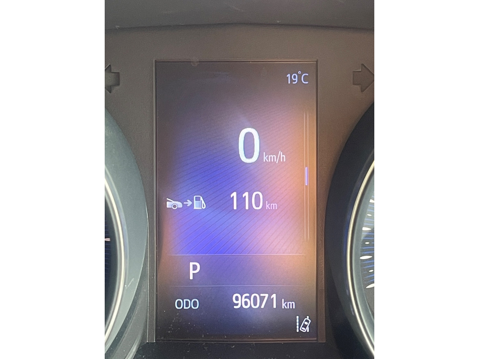 2017 Toyota C-HR - image 12