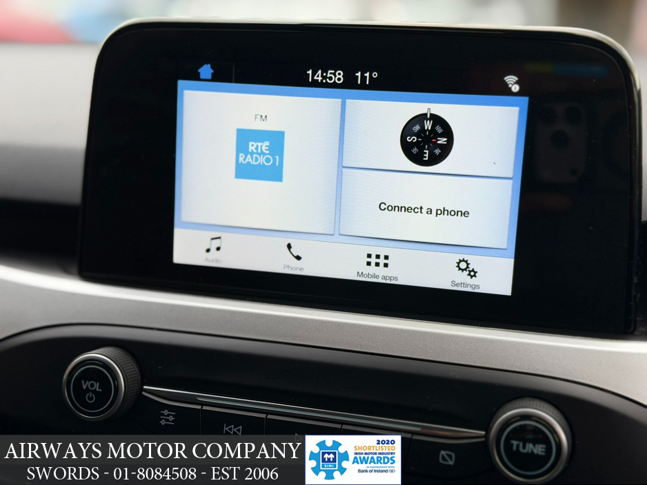 2019 Ford Focus - image 7