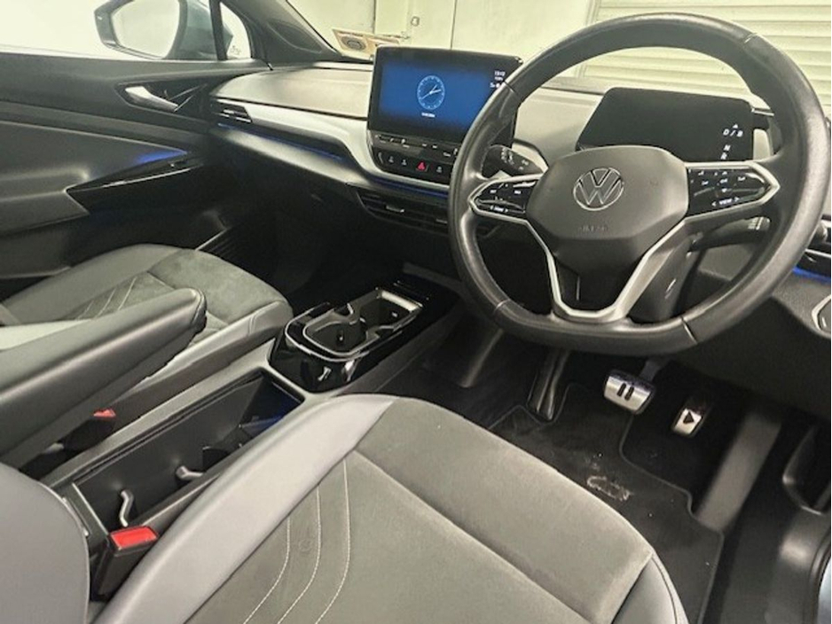 2022 Volkswagen ID.4 - image 11