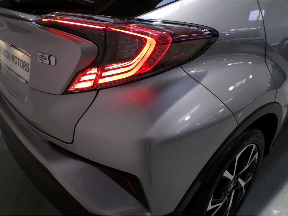 2018 Toyota C-HR 2018*32,000 MILES*HYBRID SPORT TOYOTA C-HR SELF CHARGING 1.8 AUTOMATIC*FANTASTIC CONDITION GREAT ON FUEL, POWER, COMFORT WITH A LOT OF SPACE ALL COMBINED FOR A FANTASTIC DRIVE. CAR COMES WITH FULL SAF €19,900