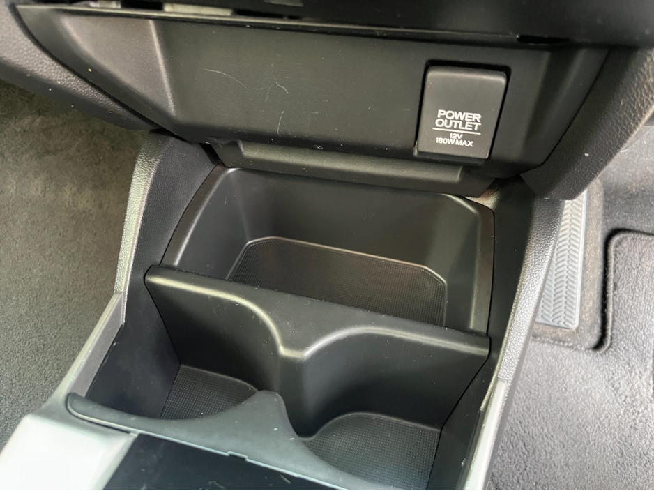 2018 Honda Fit - image 16