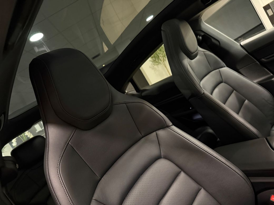 2021 Porsche Taycan 4S=HUGE SPEC//LOW MILES//D REG=FULL PORSCHE SERVICE HISTORY=TAILORED FINANCE PACKAGES AVAILABLE=TRADE IN'S WELCOME €57,995