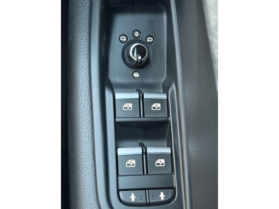 2017 Audi A4 2.0TDI 150HP SE Ultra 18