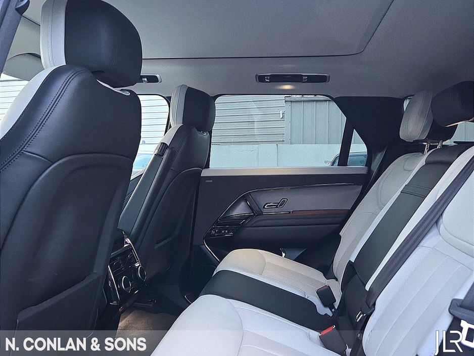 2024 Land Rover Range Rover Sport PHEV DYNAMIC HSE *WARRANTY UNTIL 2029* €109,950