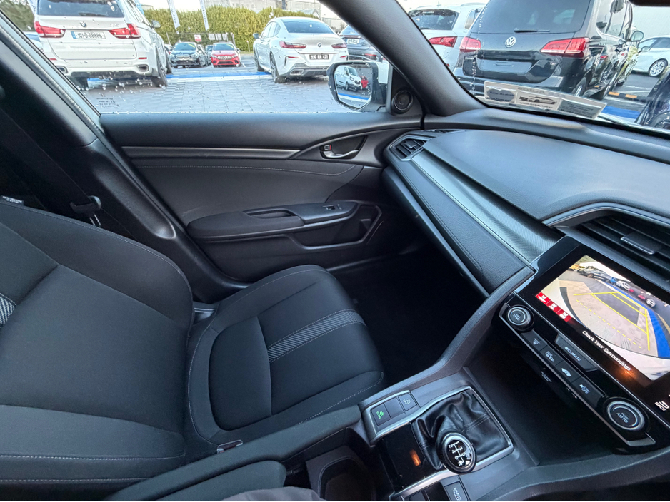 2017 Honda Civic - image 26