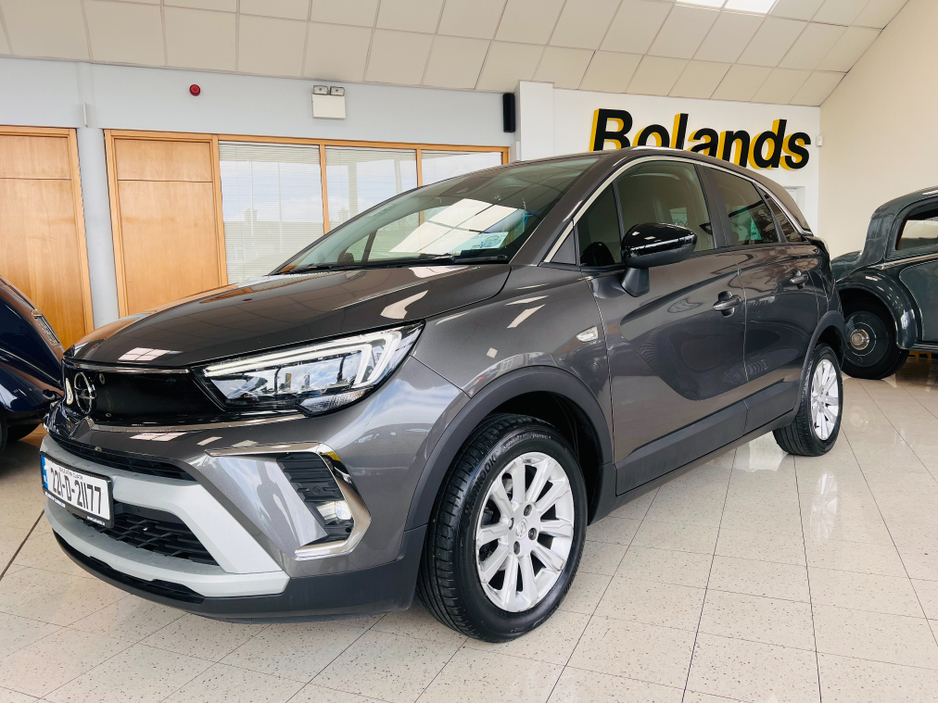 2022 Opel Crossland X - image 10