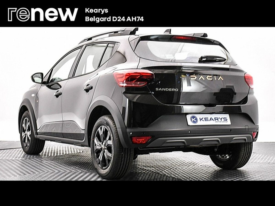 2024 Dacia Sandero Stepway - image 3