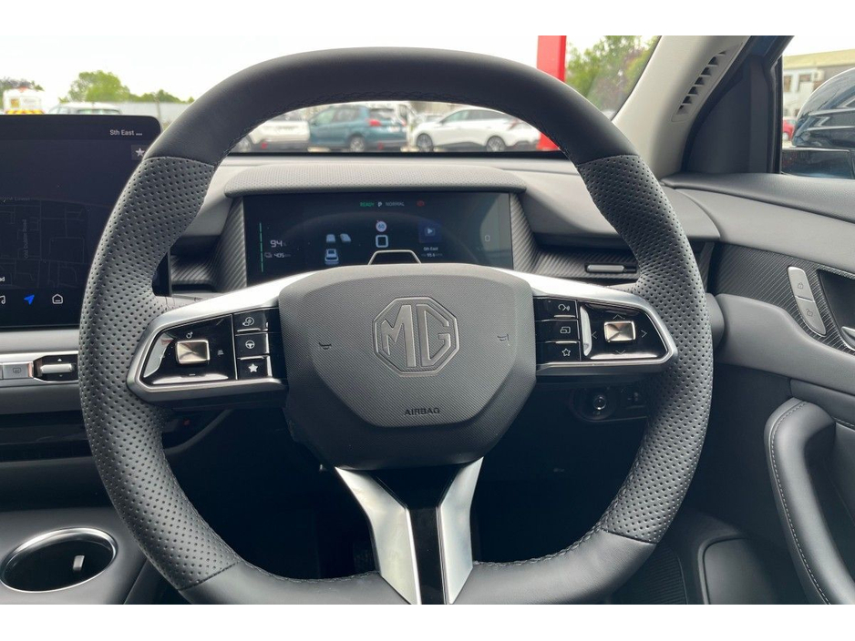 2026 MG MGS5 Exclusive LR *Order your 261 Now! €37,545