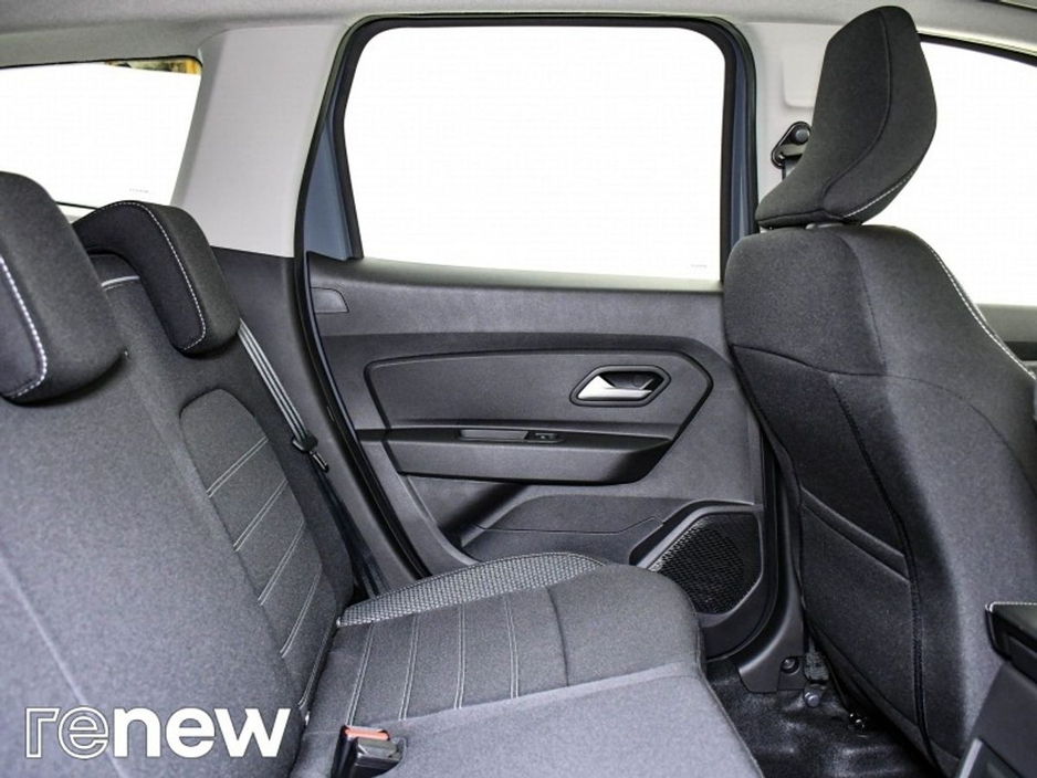 2023 Dacia Duster Journey TCe 90 4x2 NBI €22,900