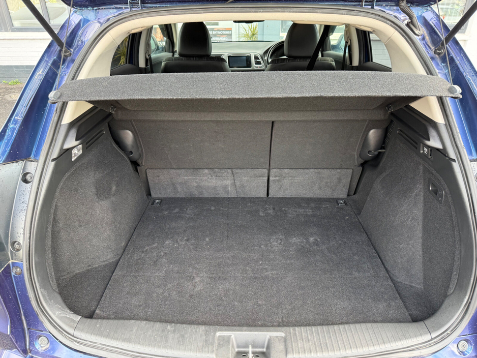 2017 Honda Vezel - image 26