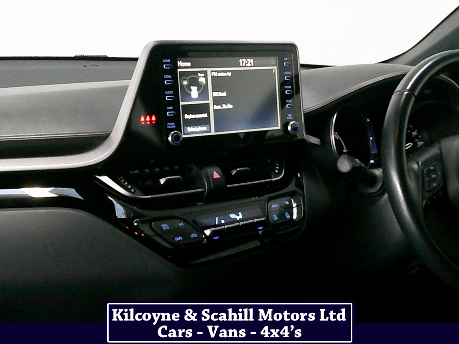 2020 Toyota C-HR - image 18