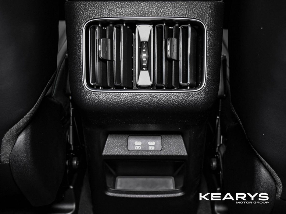 2026 BYD Seal U - image 16