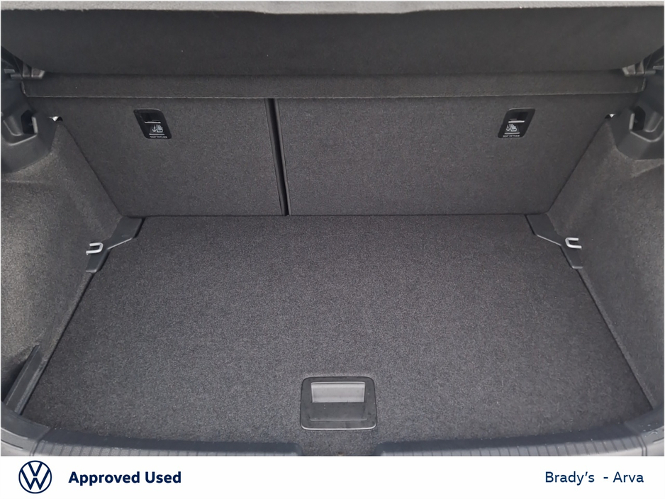 2023 Volkswagen Polo - image 10