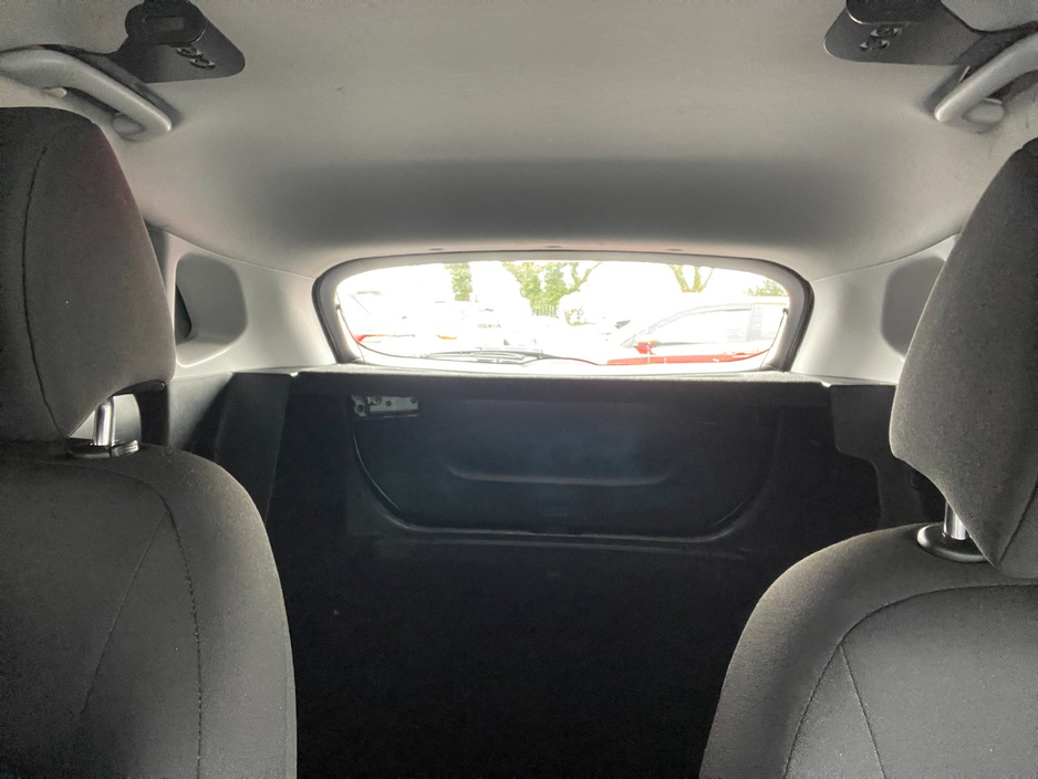 2020 Hyundai Kona - image 8