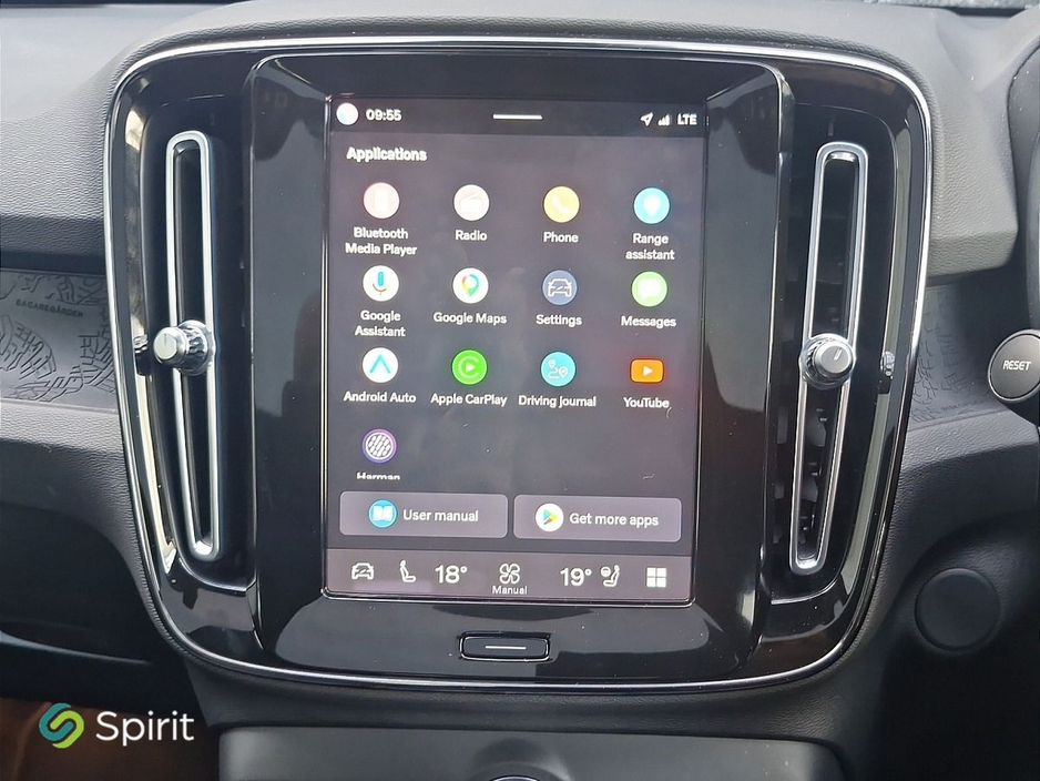 2023 Volvo C40 - image 10