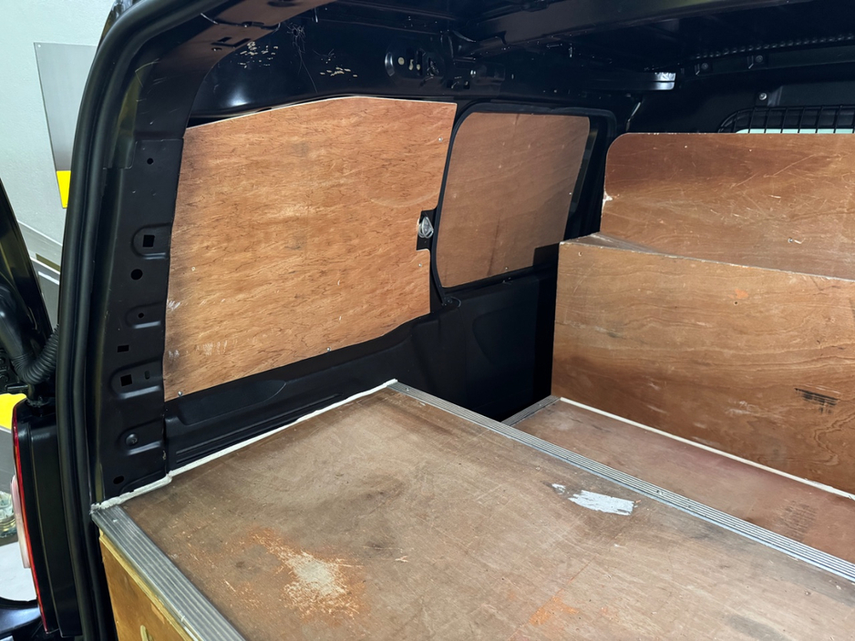 2021 Citroen Berlingo - image 26