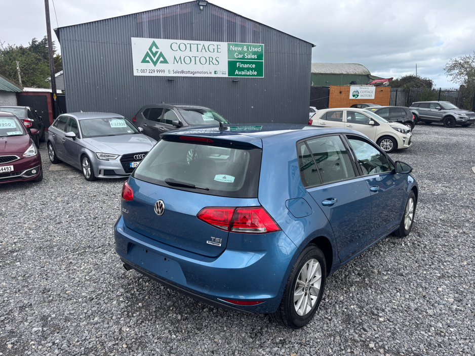 2016 Volkswagen Golf - image 11