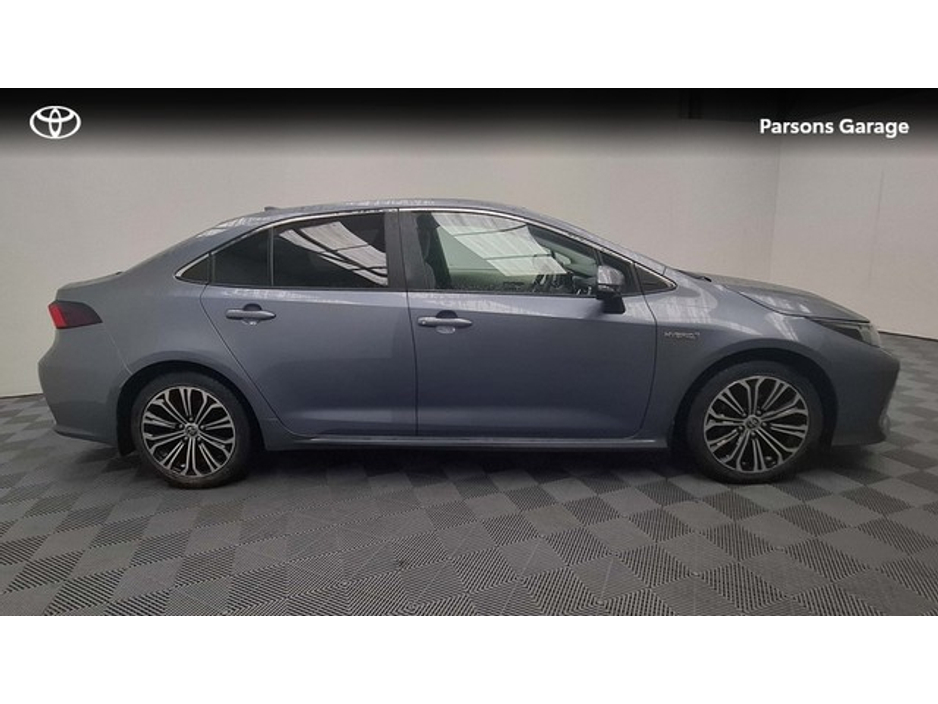 2022 Toyota Corolla HYBRID LUNA SPORT 4DR €22,995