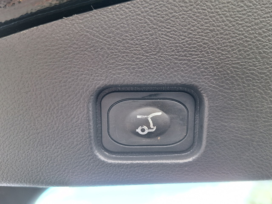 2018 Ford Mondeo - image 22