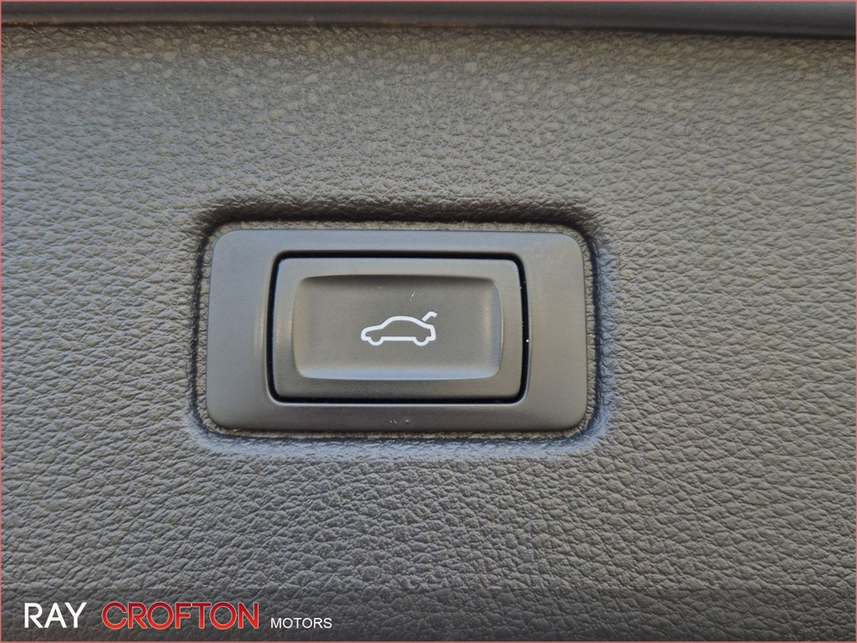 2017 Audi Q7 - image 22