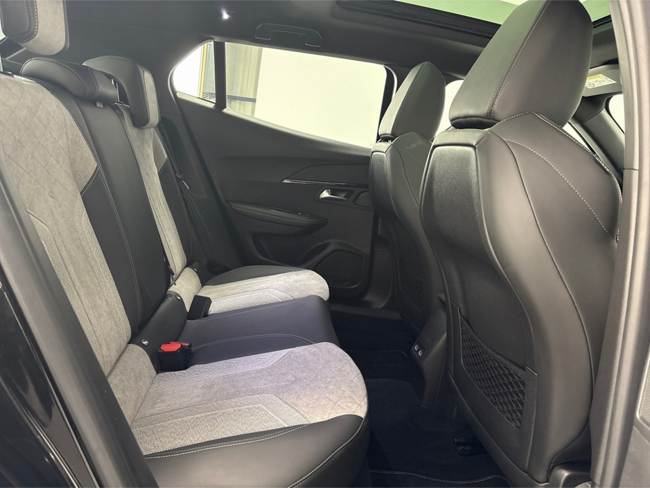 2020 Peugeot 2008 GT 136BHP**PANORAMIC SUNROOF**KEYLESS START**DIGITAL DASH**MULTIFUNCTIONAL STEERING WHEEL**AMBIENT LIGHTING**REVERSE CAMERA**HALF LEATHER INTERIOR**DRIVE MODES**BLUETOOTH** €15,995