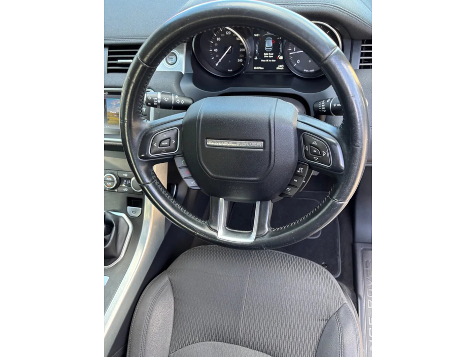 2016 Land Rover Range Rover Evoque 2.0 eD4 Pure €15,000