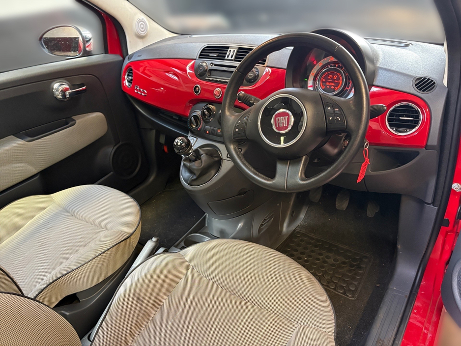 2012 Fiat 500 - image 16
