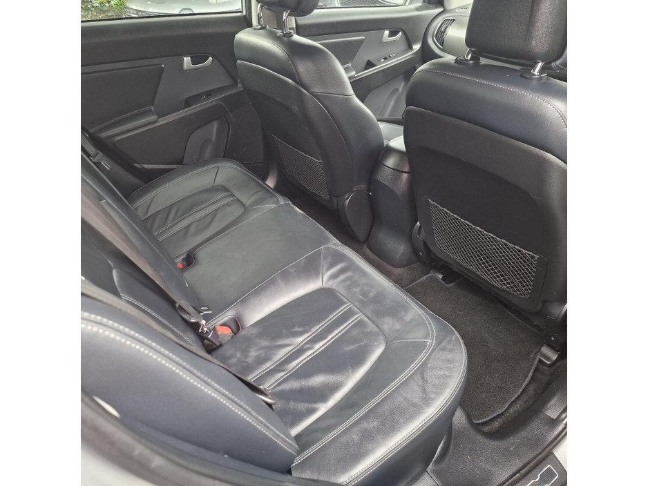 2014 Kia Sportage - image 12