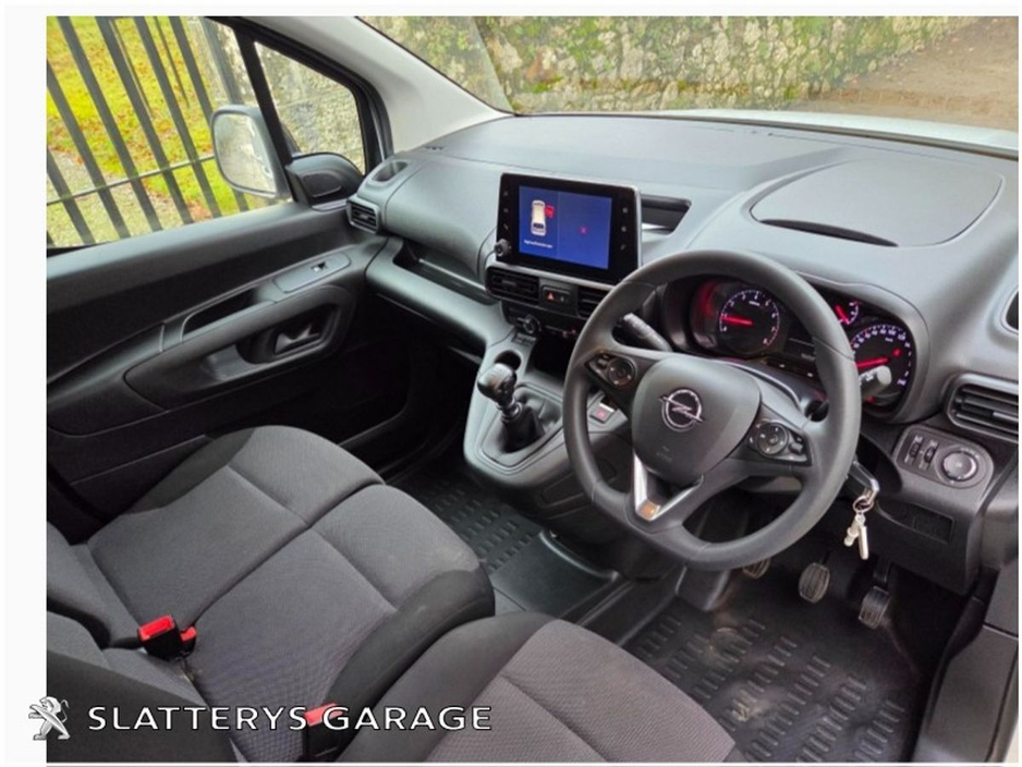 2023 Opel Combo COMBO SPORT-L1H1-1.5 100BHP D-6 €14,227