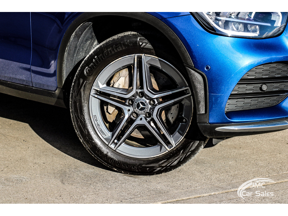 2022 Mercedes-Benz GLC Class - image 5