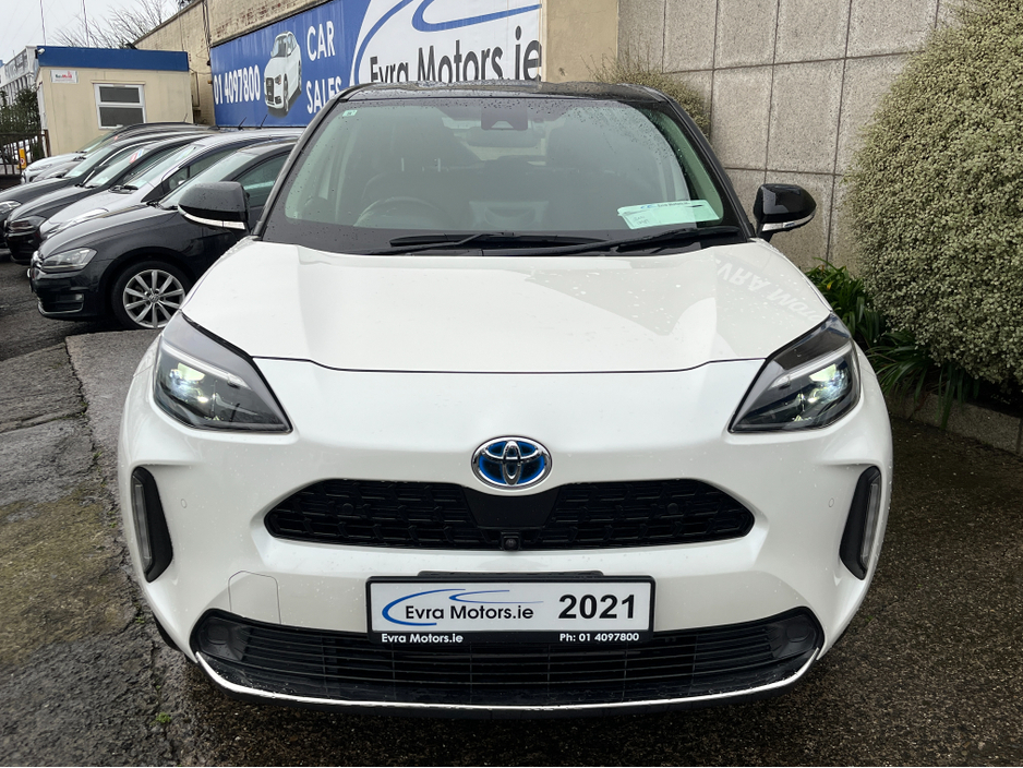 2021 Toyota Yaris Cross Z HYBRID AUTOMATIC 1.5 PETROL //HIGH SPEC//HALF LEATHER HEATED SEATS//HEATED STEERING WHEEL//360 PARKING CAMERAS// €22,950