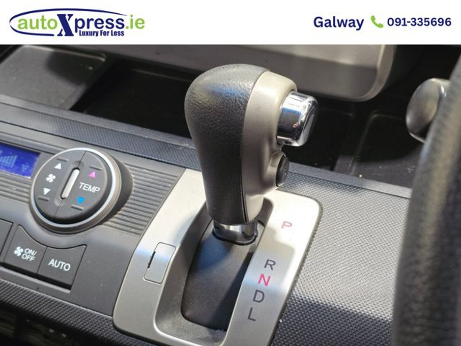 2016 Honda Freed 7 SEATER 1.5 Petrol Auto, Reversing camera €13,495