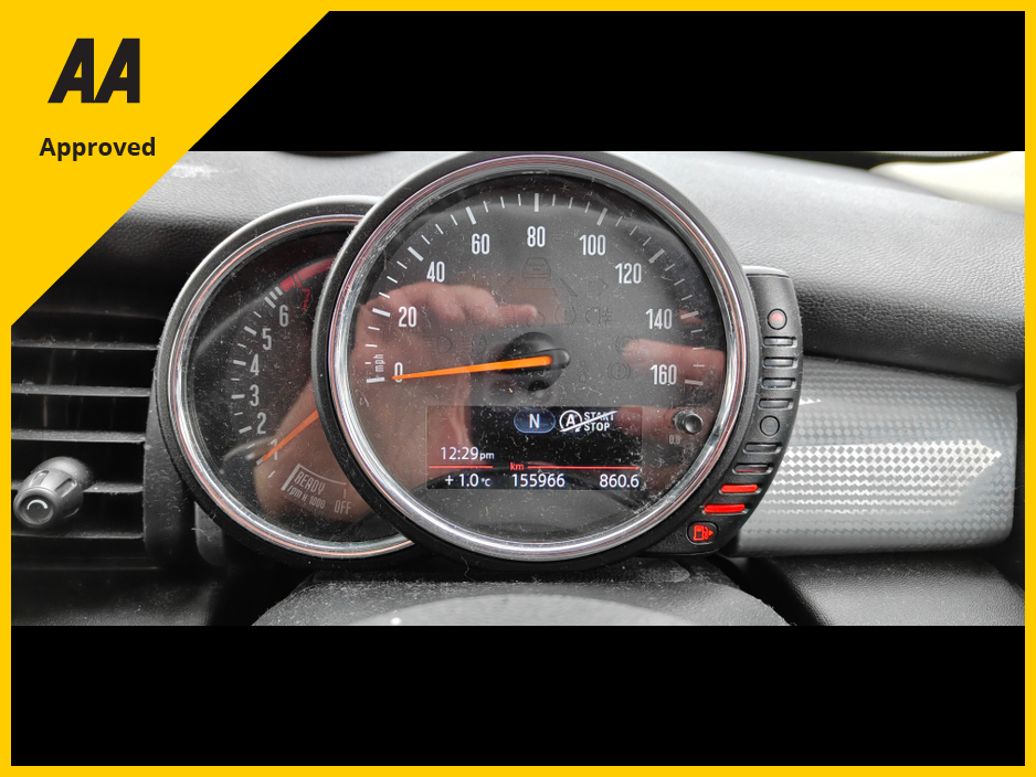 2016 MINI Hatch 2016 1.5 Petrol 5DR COOPER €10,950